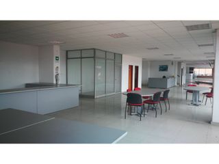 Foto 13 de Arriendo Edificio en la Autopista Medellín