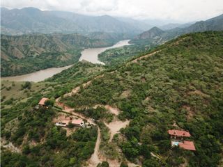 Foto 3 de Lote en venta en Santa Fe de Antioquia, Antioquia.