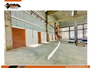 Foto 7 de **ARRIENDO BODEGA 11.064 M2 PARQUE INDUSTRIAL TOCANCIP