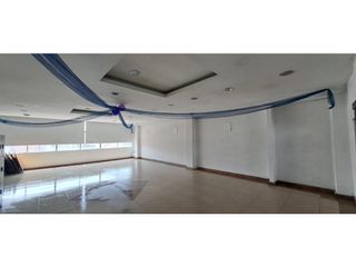 Foto 12 de SE ARRIENDA-VENDE EDIFICIO SECTOR CASTELLANA  AV CALLE 116