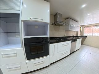Foto 5 de Apartamento duplex en venta de 137 m2 Molinos norte