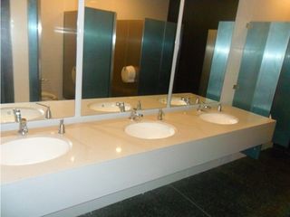 Foto 6 de OFICINA EN ARRIENDO BOGOT AUTOPISTA NORTE PARALELO 108