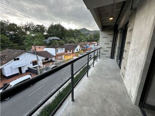 Foto 4 de SE VENDE APARTAESTUDIO EN LA CEJA PARQUEADERO Y ÚTIL EDIFICIO PORTELLO
