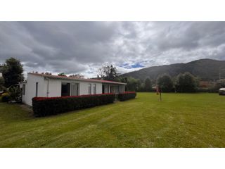 Foto 31 de Venpermuto linda casa campestre en Tenjo