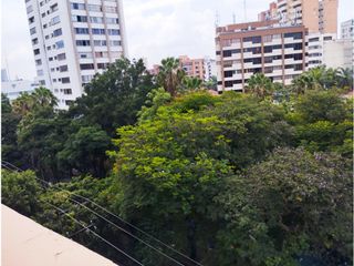 Foto 1 de Vendo Magnífico Apartamento  Edificio las Fuentes  Granada Norte Cali