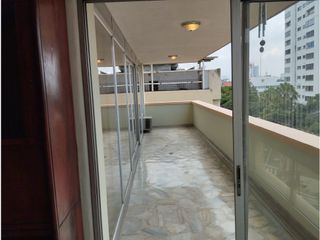 Foto 9 de Vendo Magnífico Apartamento  Edificio las Fuentes  Granada Norte Cali