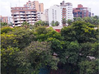 Foto 2 de Vendo Magnífico Apartamento  Edificio las Fuentes  Granada Norte Cali
