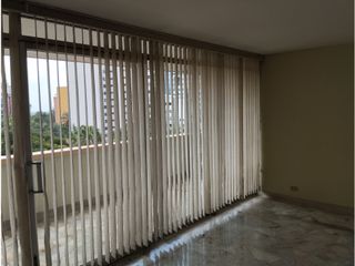 Foto 6 de Vendo Magnífico Apartamento  Edificio las Fuentes  Granada Norte Cali