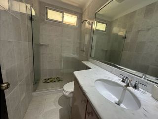 Foto 21 de Arriendo apartamento en playa salguero