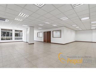 Foto 1 de OFICINA EN ARRIENDO, CHAPINERO