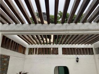 Foto 22 de CASA BARRIO JARDN