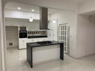 Foto 6 de CASA BARRIO JARDN