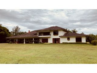 Foto 2 de Finca Independiente USO COMERCIAL UBICACION PREMIUM Llanogrande