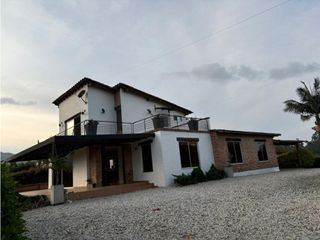 Foto 3 de Casa para Arriendo en Llanogrande el Tablazo