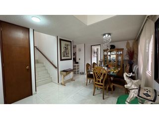Foto 1 de Casa en venta / permuta en conjunto residencial - Las Mercedes Palmira