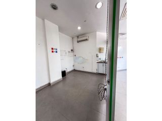 Foto 10 de Local Comercial en venta torre de especialistas clínica meta