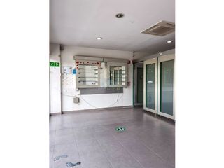 Foto 11 de Local Comercial en venta torre de especialistas clínica meta