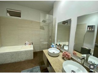 Foto 9 de VENTA DE APARTAMENTO EN SECTOR DE ALTO PRADO
