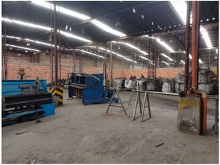 Foto 1 de BODEGA DE 1.000 M2 EN ARRIENDO - SECTOR CAZUCA - ZONA DE ALTO IMPACTO