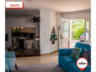 Foto 3 de AMPLIA CASA DE 332MTS EN EXCLUSIVO CONDOMINIO PRIVADO