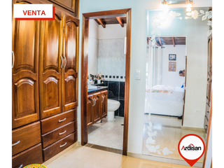 Foto 5 de AMPLIA CASA DE 332MTS EN EXCLUSIVO CONDOMINIO PRIVADO