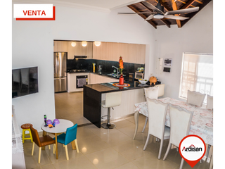 Foto 1 de AMPLIA CASA DE 332MTS EN EXCLUSIVO CONDOMINIO PRIVADO