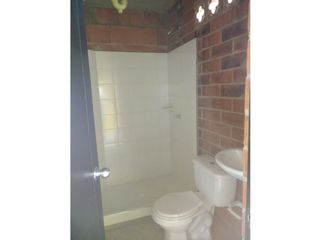 Foto 5 de ALQUILER CASA 2 PISOS MARVELLA JAMUNDI