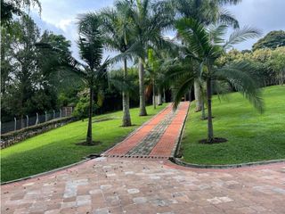 Foto 2 de Casa en Arriendo Las Palmas Medellín