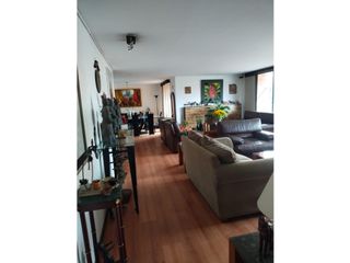 Foto 4 de Vendo apartamento en Colina.