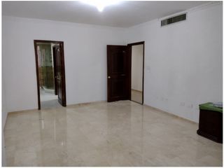 Foto 11 de SE VENDE AMPLIO Y HERMOSO APARTAMENTO EN ALTO PRADO