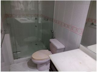 Foto 8 de SE VENDE AMPLIO Y HERMOSO APARTAMENTO EN ALTO PRADO