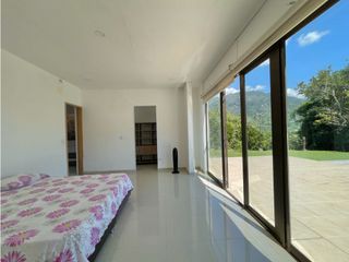 Foto 25 de Casa en venta Villeta