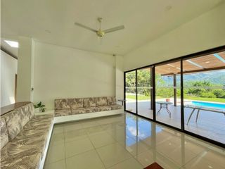Foto 12 de Casa en venta Villeta