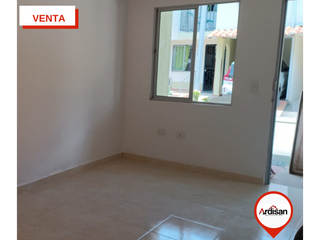 Foto 12 de LINDA CASA ESSQUINERA DE 2 PISOS EN URBANIZACION
