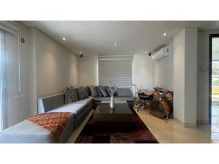 Foto 5 de VENTA DE CASA LUJOSA  EN BARRIO LA CASTELLANA