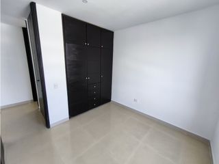 Foto 11 de APARTAMENTO EN VENTA EN CIUDAD JARDIN CON TRIPLE PARQUEADERO C-VR