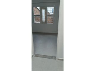 Foto 21 de SE VENDE APTO EN CERRITOS VALLE