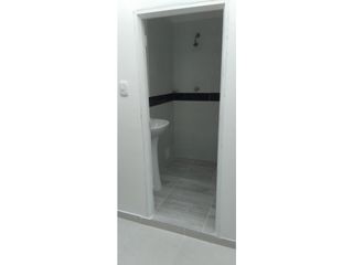 Foto 2 de SE VENDE APTO EN CERRITOS VALLE