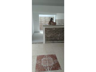 Foto 20 de SE VENDE APTO EN CERRITOS VALLE