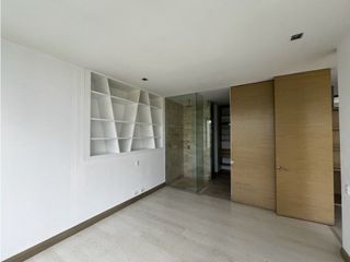 Foto 4 de Arriendo Apartaestudio En El Poblado
