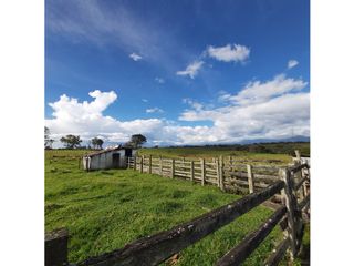 Foto 3 de LOTES EN VENTA EN UNIDAD SANTILLANA PARK - VARIANTE SUR