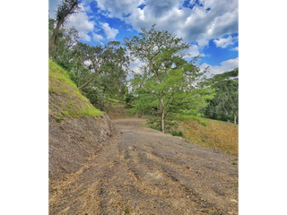 Foto 2 de Maat Vende Lote en Condominio-Villeta 1.815m2 240Millones