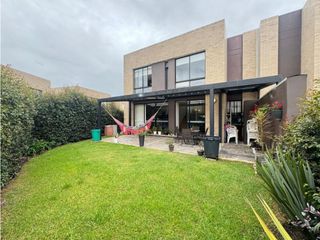 Foto 10 de Vendemos hermosa casa en Chía !!