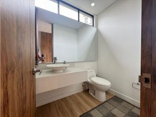 Foto 2 de Vendemos hermosa casa en Chía !!
