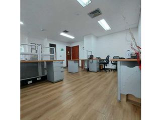 Foto 1 de Oficina con ubicación estratégica en el Poblado