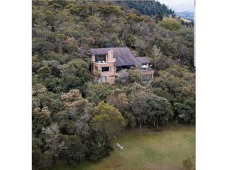 Foto 2 de Casa campestre, llena de lujo cerca al Club Pradera de Potosí
