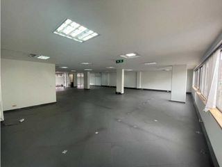 Foto 11 de SE VENDE EDIFICIO EN SECTOR DE CHAPINERO