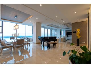 Foto 8 de Se vende apartamento de lujo en en golf