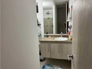 Foto 11 de Apartamento para la venta en el norte de Cali barrio la flora unidad