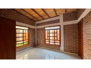 Foto 7 de Casa campestre nueva con piscina en venta Santa Elena El Cerrito Valle